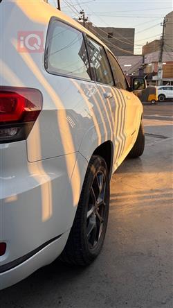 جيب جراند شيروكي